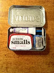 Pocket-sized Watercolor Altoids Tin