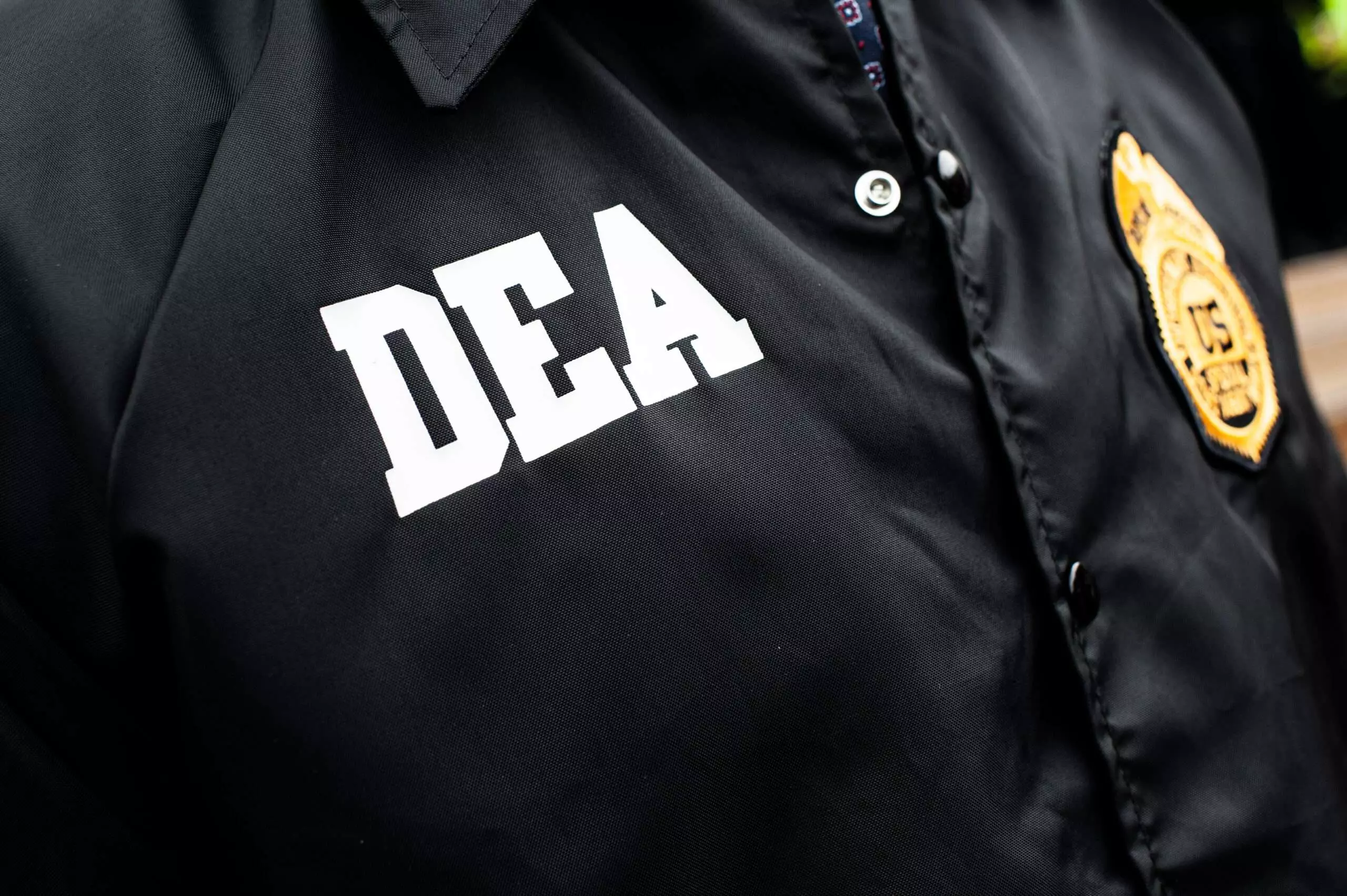 Justice Department orders DEA to halt airport searches because of 'significant issues' with cash seizures