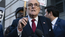 Arizona officials say they can’t find Rudy Giuliani to serve him with indictment&nbsp;notice | CNN Politics