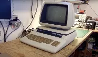 Commodore PET plays YouTube videos with Raspberry Pi Zero